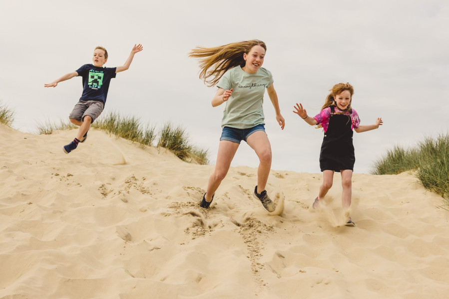 Poole family photographer Sandbanks