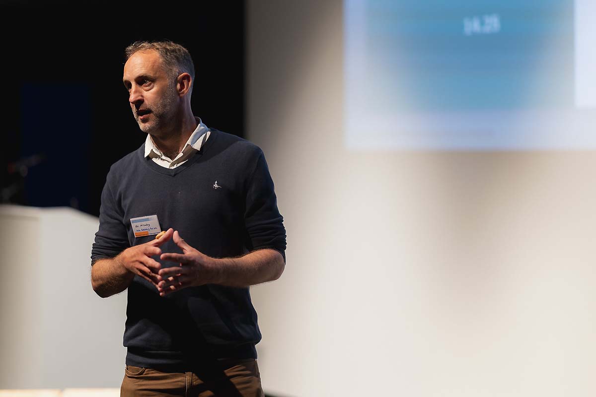 Honest and unobtrusive corporate event photography