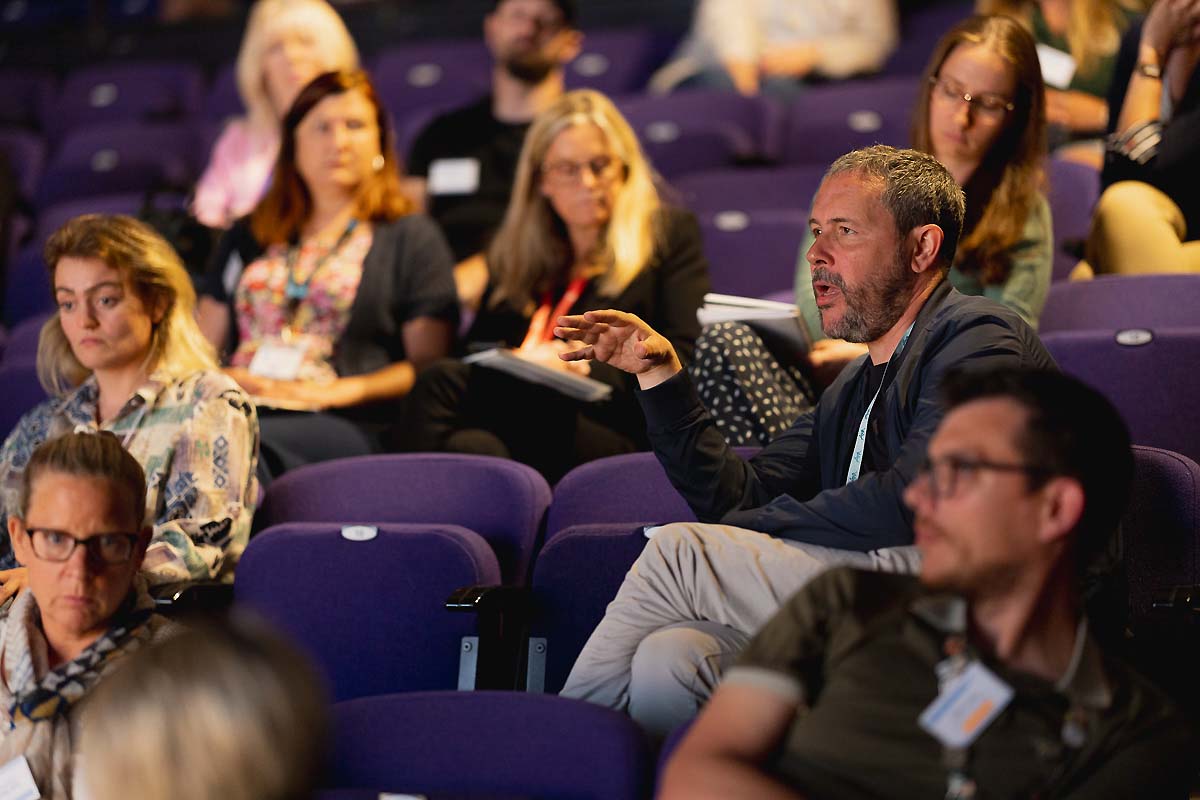 Capturing atmosphere and connection at a Dorset event