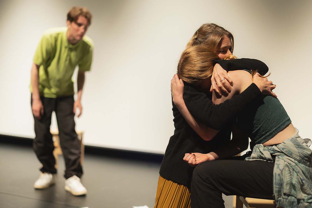 Event photography at Bournemouth Pavilion by Paul Underhill